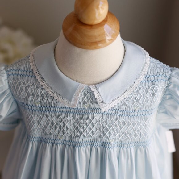 RARE Smocked Blue Dress Embroidery Vintage Feltman Brothers 2T - Picture 2 of 6